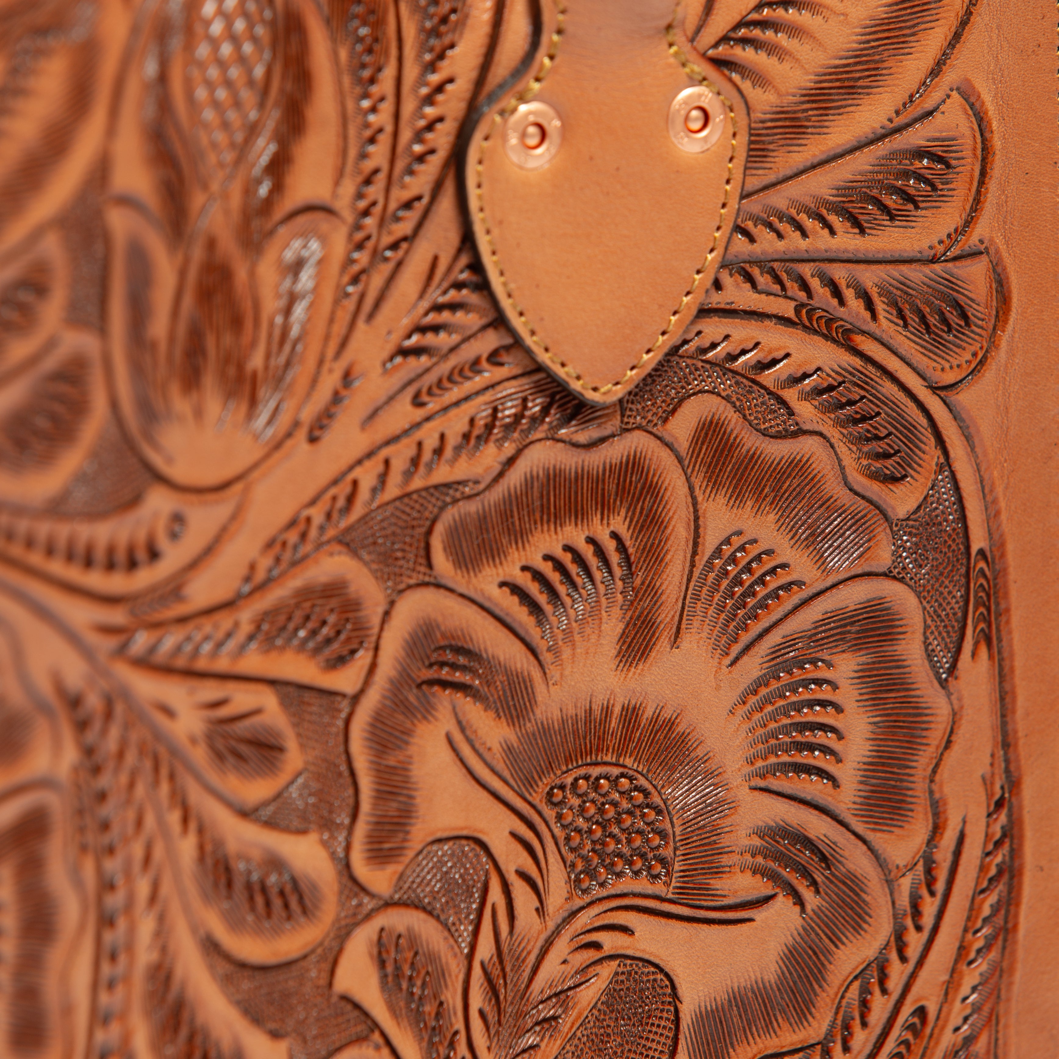 TOOLED LEATHER TOTE BAG - COGNAC