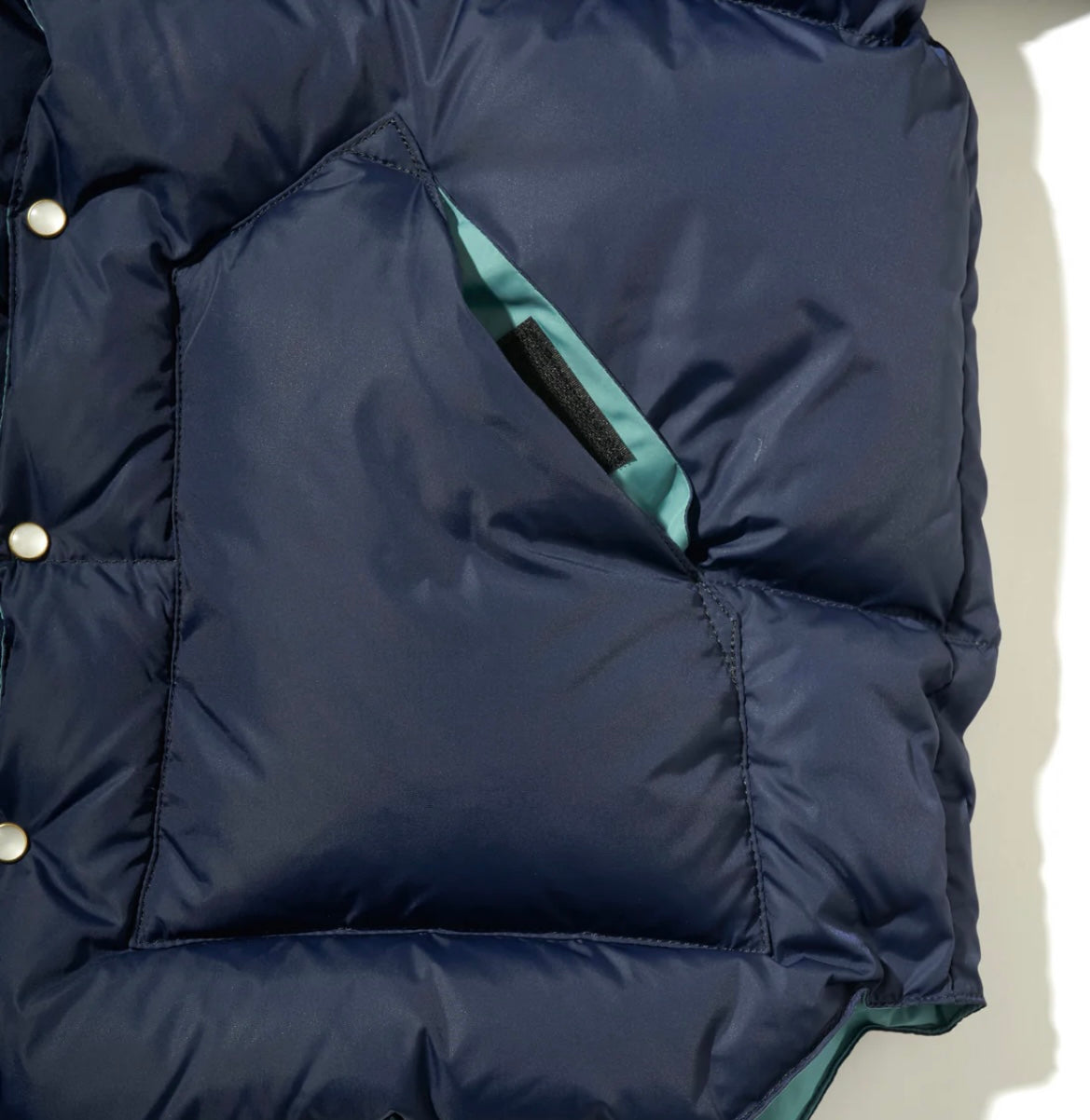 CHRISTY DOWN VEST - NAVY
