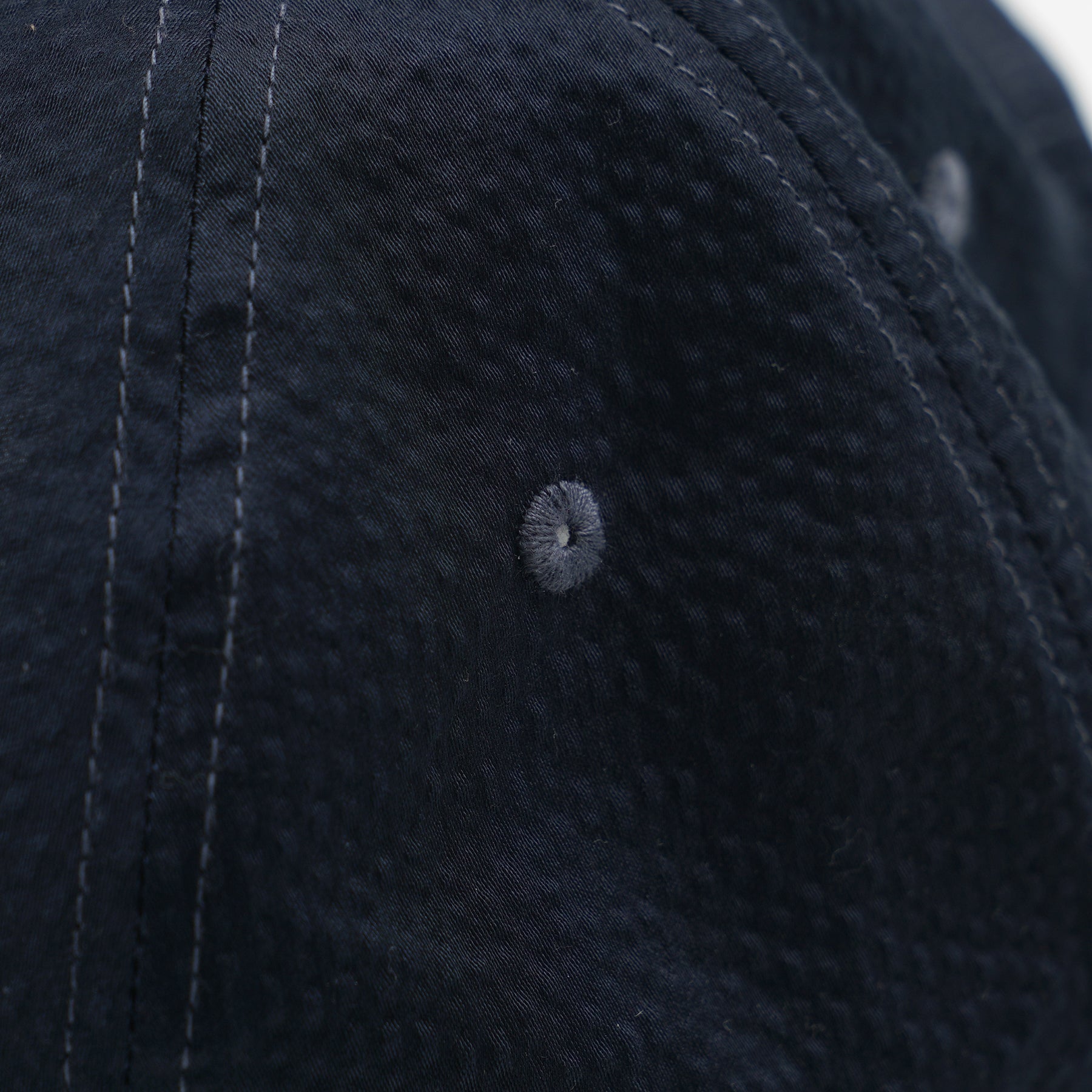 SEERSUCKER FEATHER CAP - NAVY