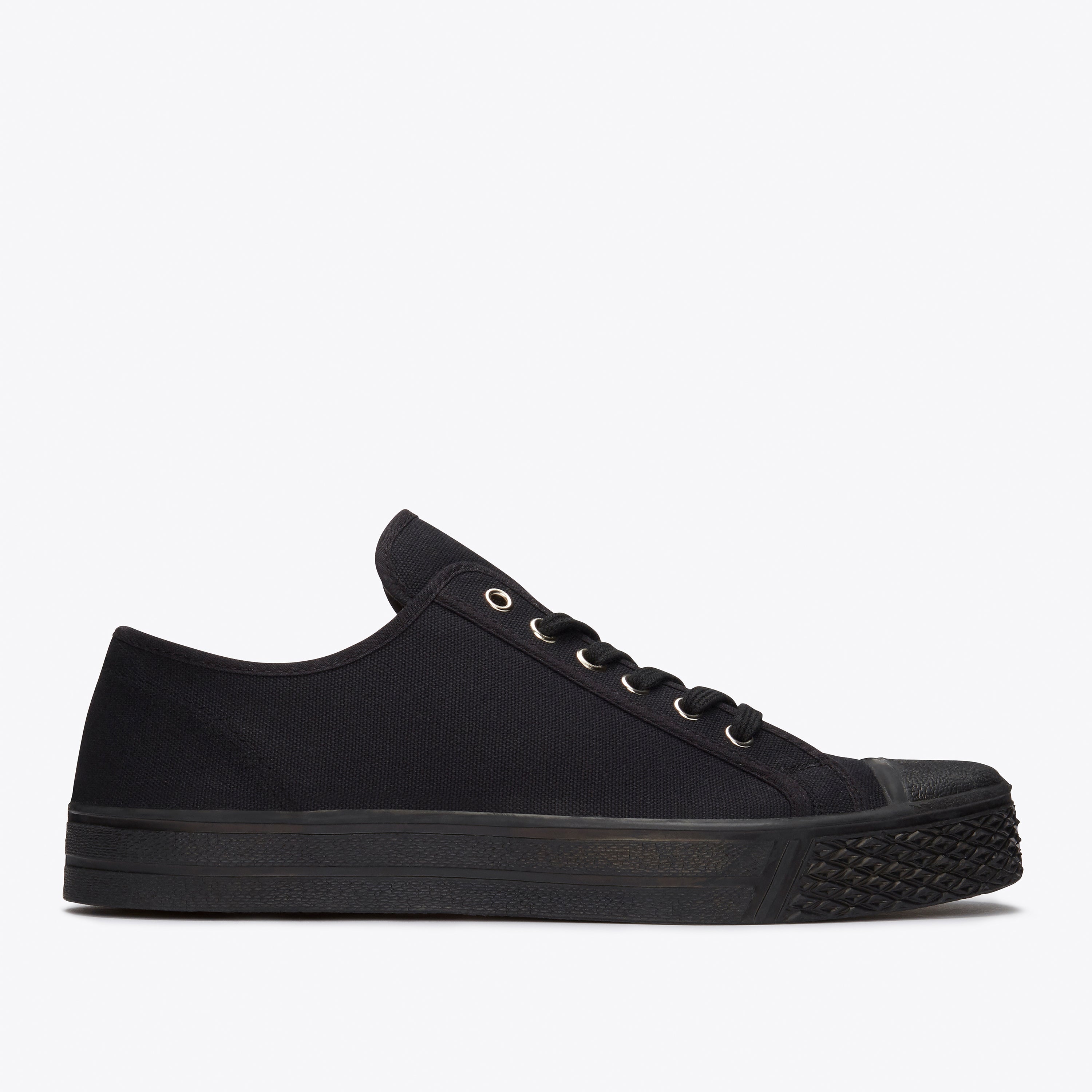 MILITARY LOW TOP - BLACK/BLACK