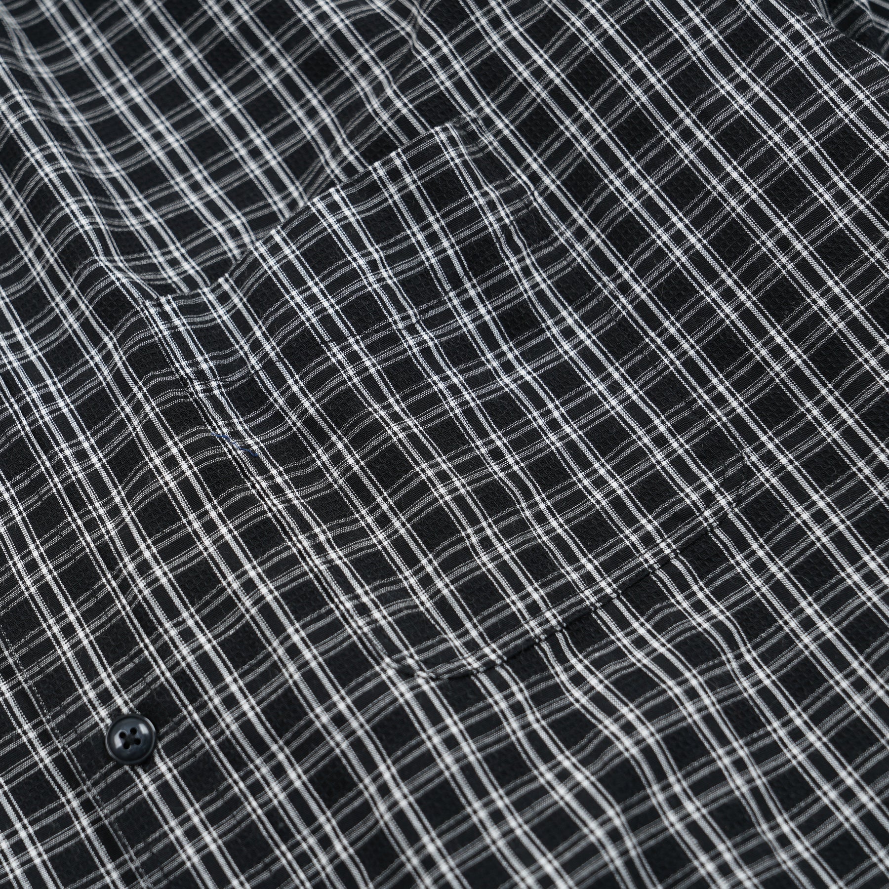 SEERSUCKER CHECKED SHIRT - BLACK