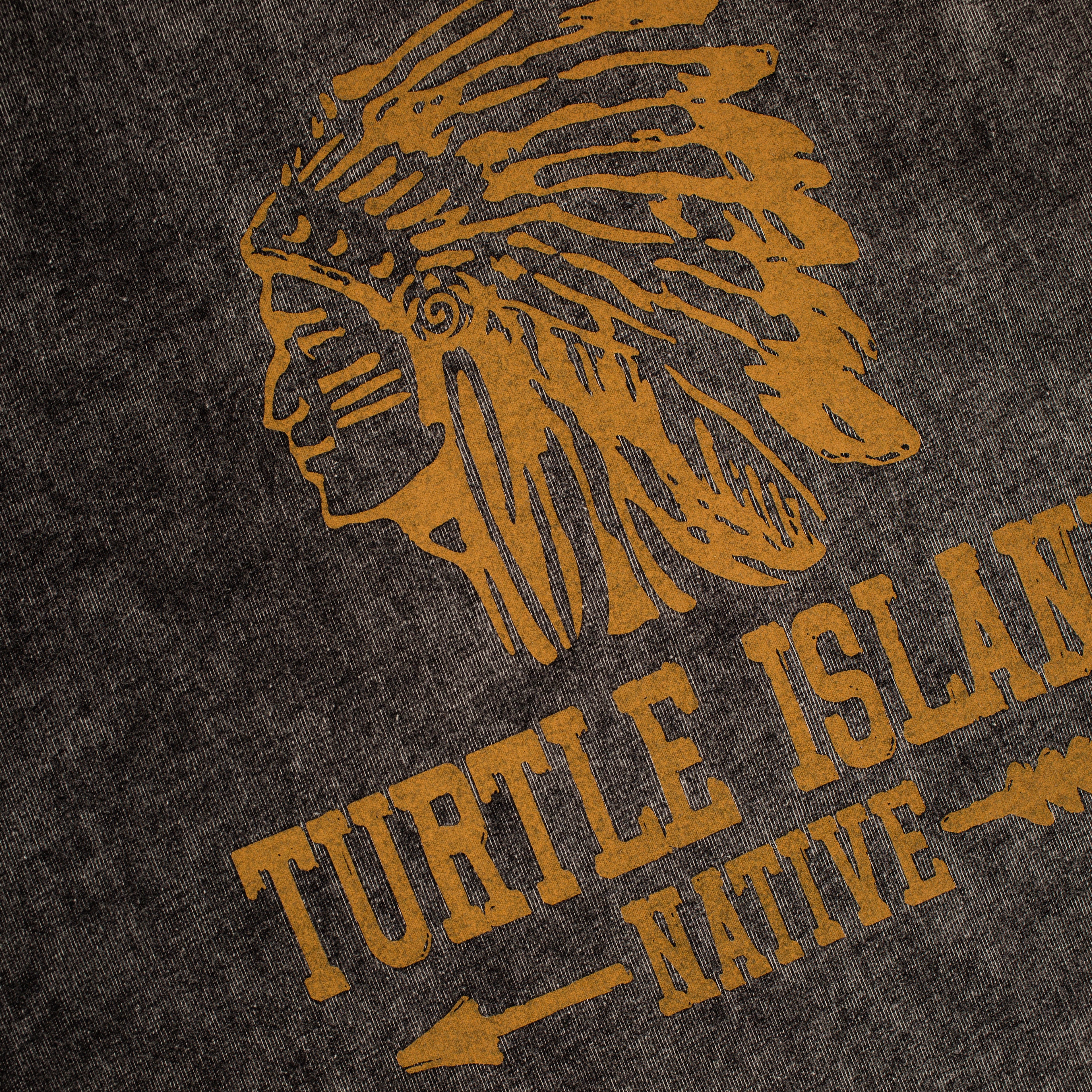TURTLE ISLAND T-SHIRT - RUSTY BLACK