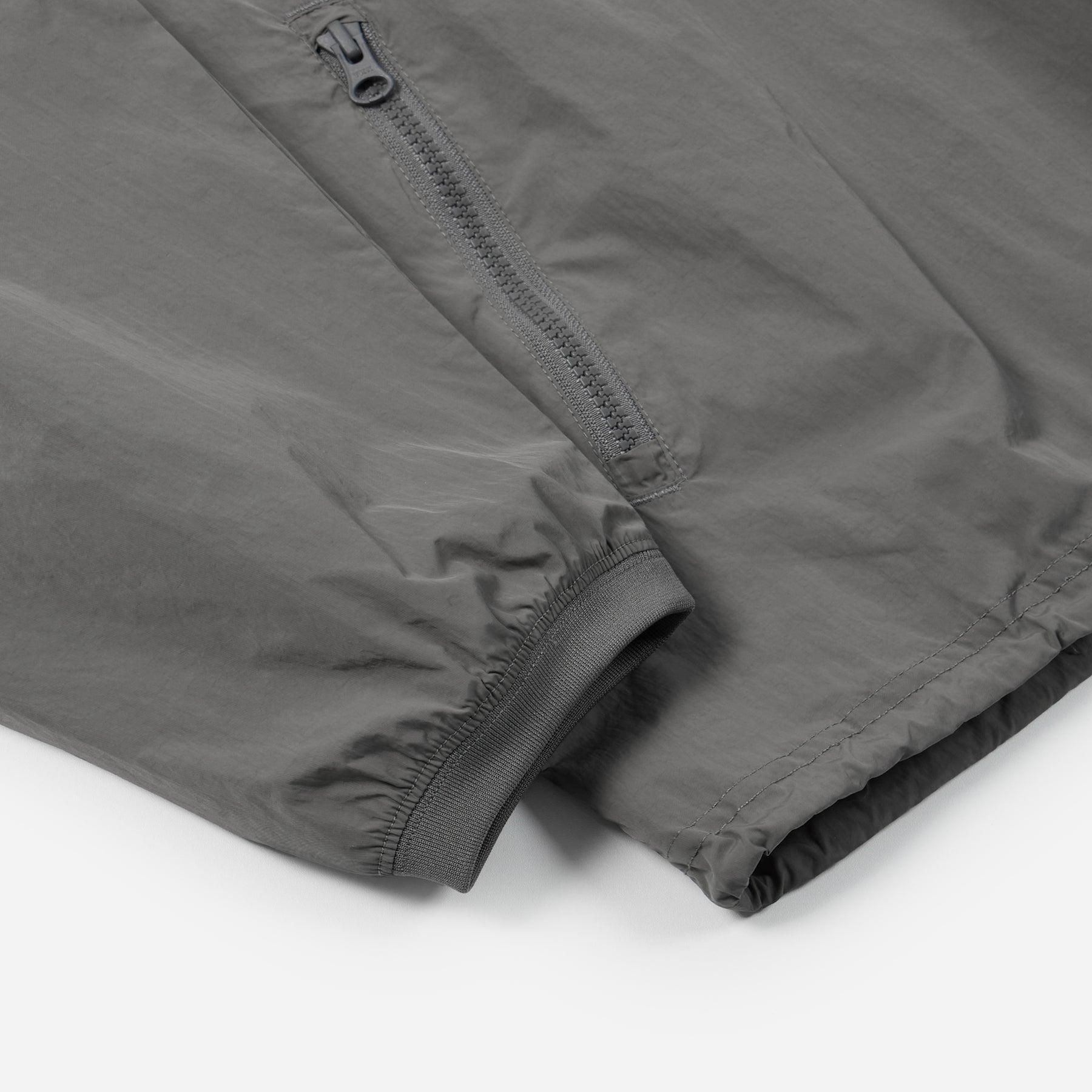 NYLON POCKET PULLOVER SWEATER - DEEP GRAY