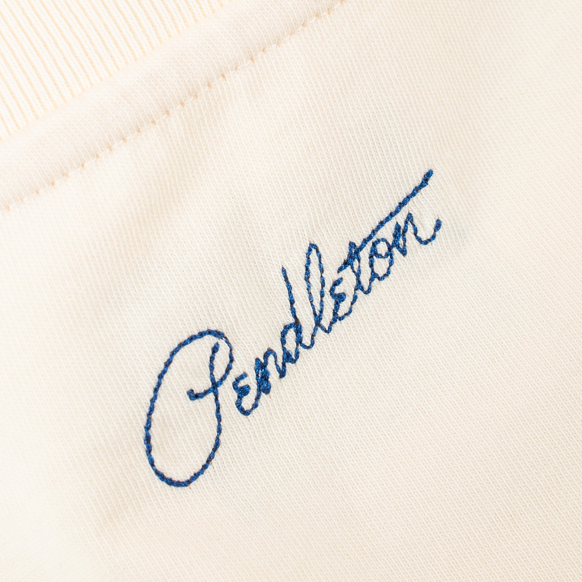POCKET T-SHIRT - ANTIQUE WHITE/FIRE LEGEND