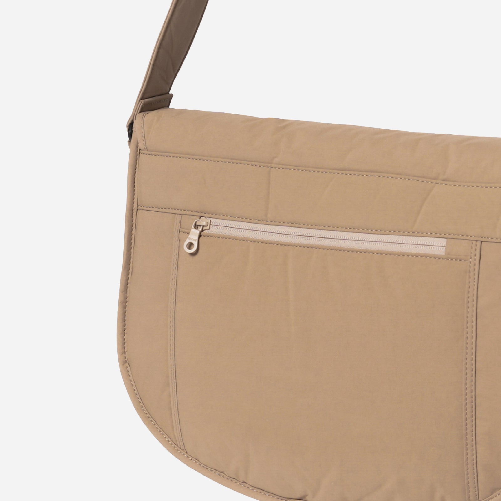 NYLON RUNNERS BAG - BEIGE